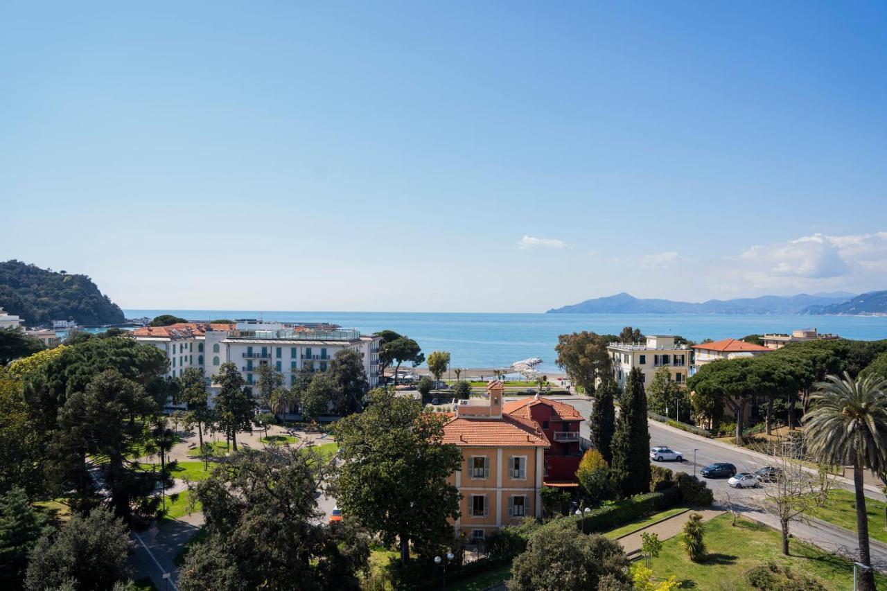 025 - Casa Panoramica In Centro, 90Metri Spiaggia Vista Mare Con Terrazzo Vista Portofino Daire Sestri Levante Dış mekan fotoğraf